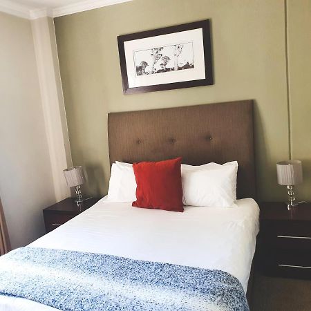Westpoint Sandton Apartments Йоганнесбурґ Екстер'єр фото