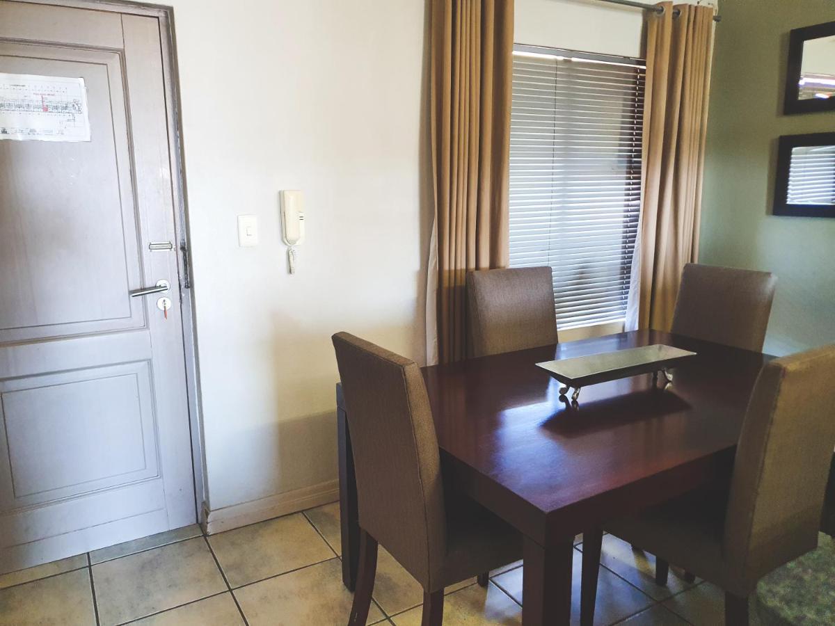 Westpoint Sandton Apartments Йоганнесбурґ Екстер'єр фото