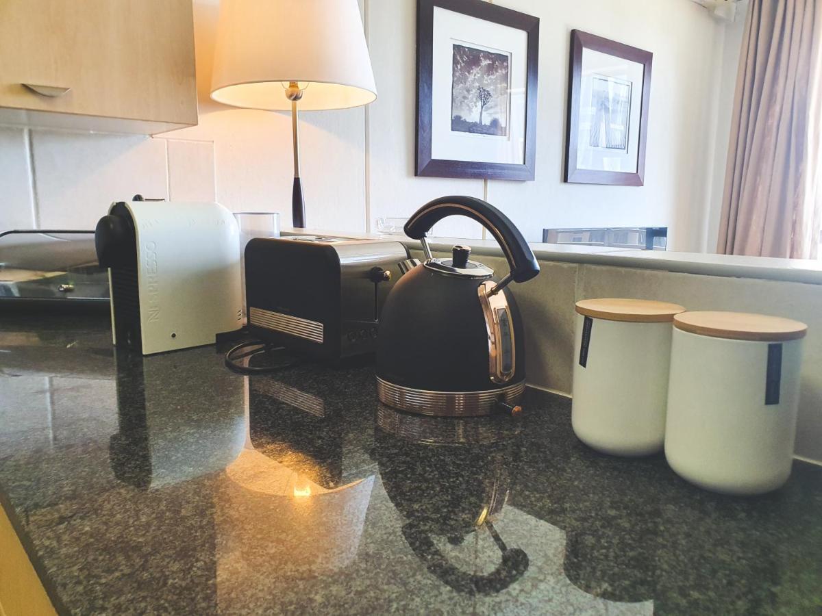 Westpoint Sandton Apartments Йоганнесбурґ Екстер'єр фото
