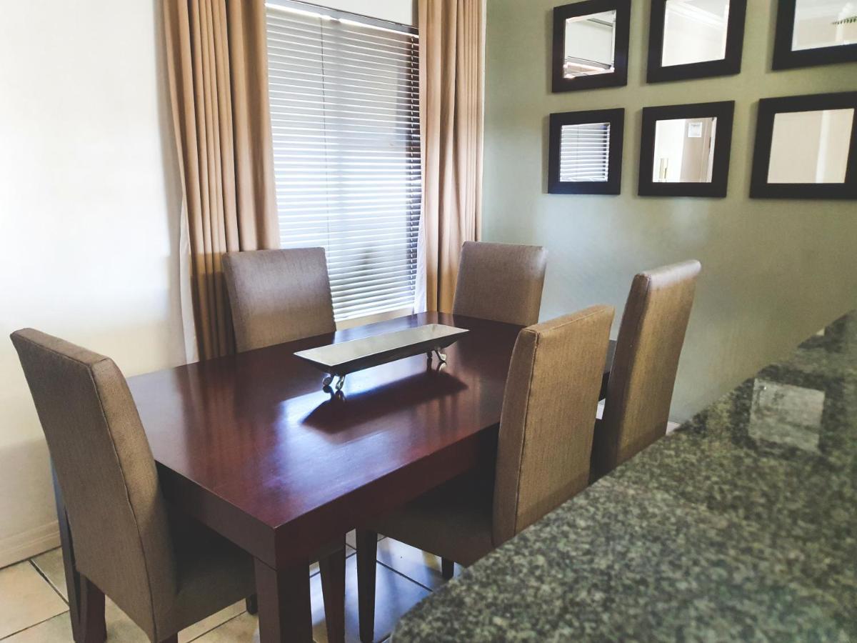 Westpoint Sandton Apartments Йоганнесбурґ Екстер'єр фото